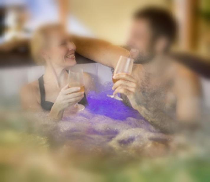 לינה וארוחת בוקר Ferolles Jacuzzi Massage Sur Rdv,Duo,Reiki,Californien, Reflexologie Plantaire, Et Bouteille Mousseux Offerte מראה חיצוני תמונה