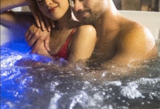 לינה וארוחת בוקר Ferolles Jacuzzi Massage Sur Rdv,Duo,Reiki,Californien, Reflexologie Plantaire, Et Bouteille Mousseux Offerte מראה חיצוני תמונה